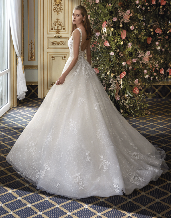 Robe de Mariée Demetrios Platinium Style DP497 by Nymphea Dress – Image 2