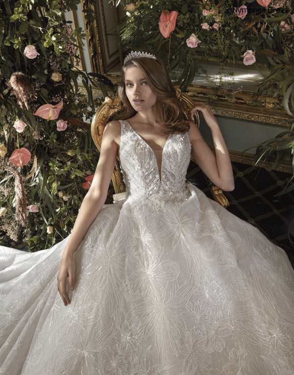Robe de Mariée Demetrios Platinium Style DP490 by Nymphea Dress – Image 2